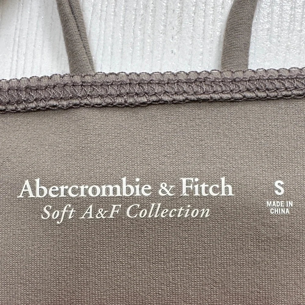 Like New! Abercrombie & Fitch Taupe Long Sleeve Bodysuit
